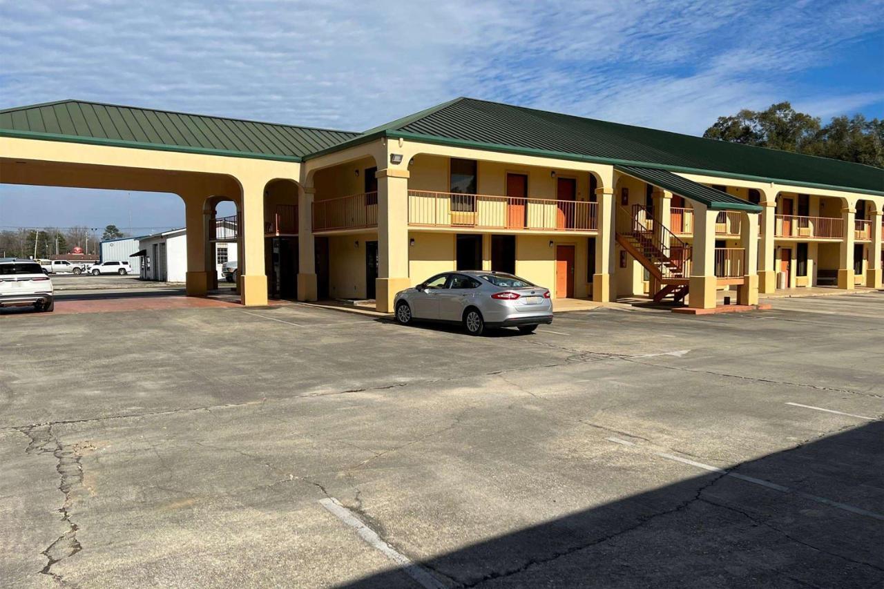 Days Inn & Suites By Wyndham Brewton Exterior foto